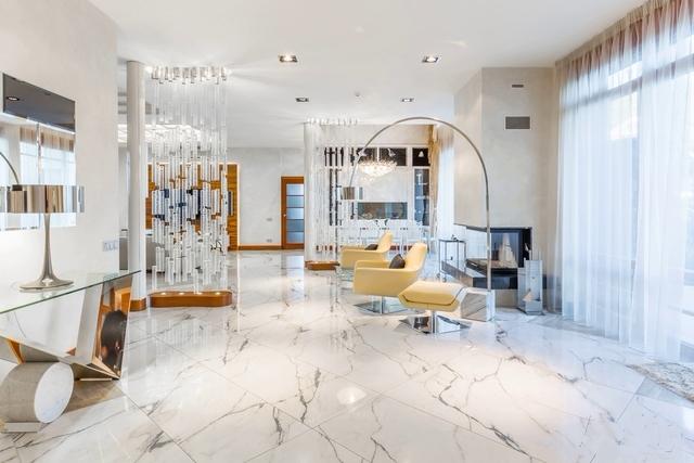 Вилла с видом на море в Юрмале на первой линии.